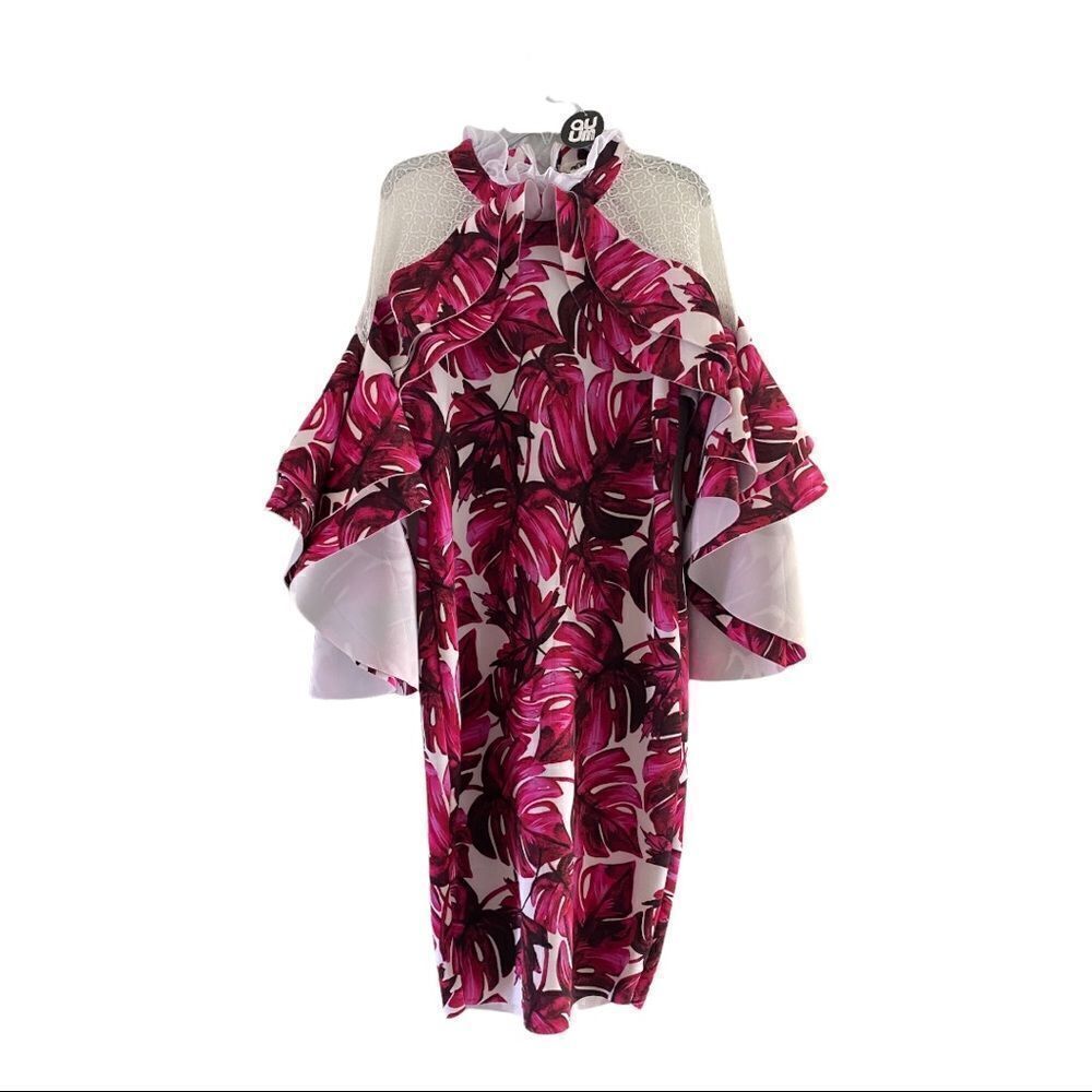 Quum Shop Floral Bodycon Dress Lace Detail Bell Sleeve NWT Size 2X Pink